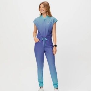 Figs NWT Blue Horizon Ombré FreeX Cargo Rafaela Scrub Jumpsuit Small (S)